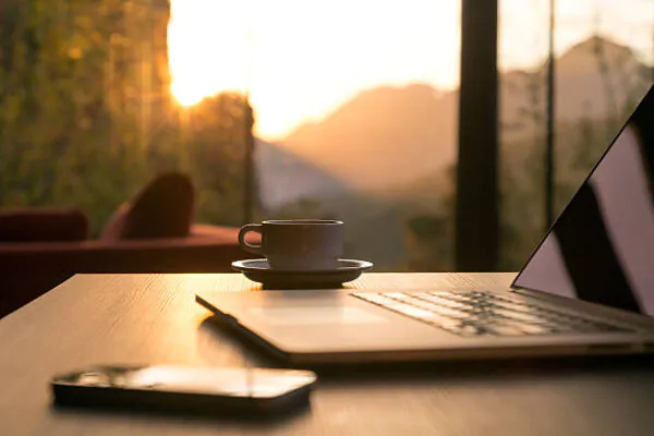 O Futuro dos Blogs Corporativos na Era das Respostas Automáticas